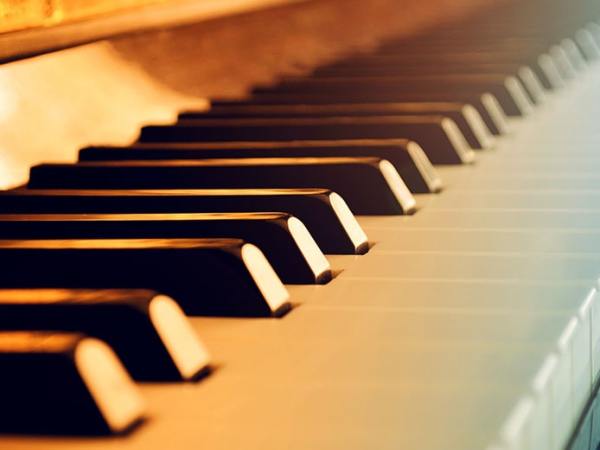 The Twelve Note Conspiracy: Exploring Methods of Comparison Between Various Equal Divisions of the&nbsp;Octave